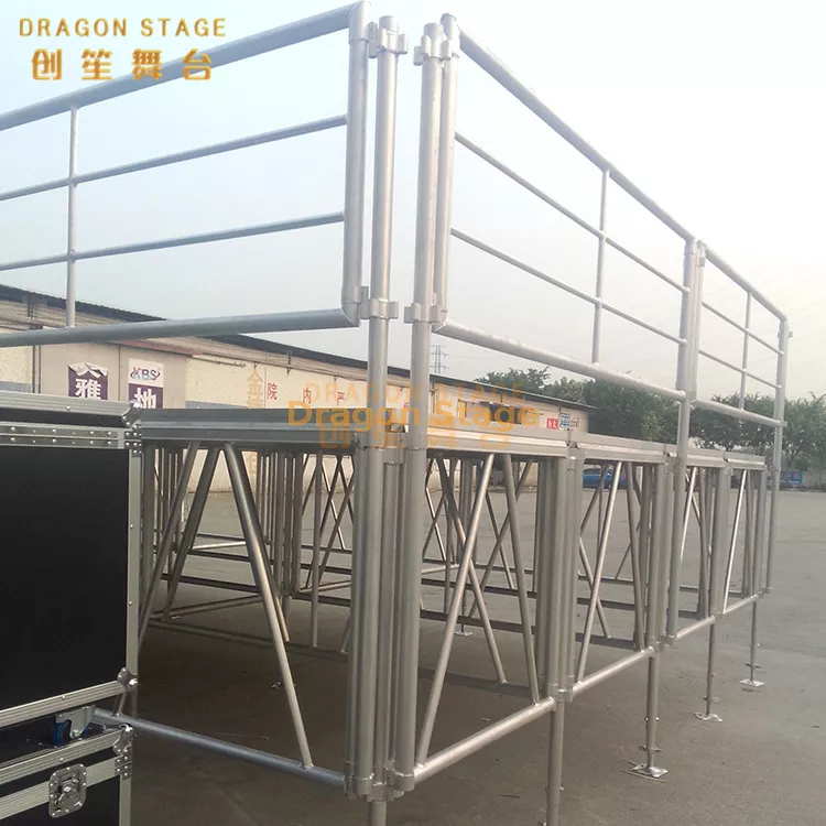 Barandillas de escenario con soporte modular.webp