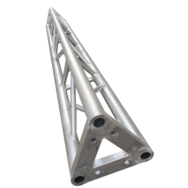 truss triangular de aluminio.jpg