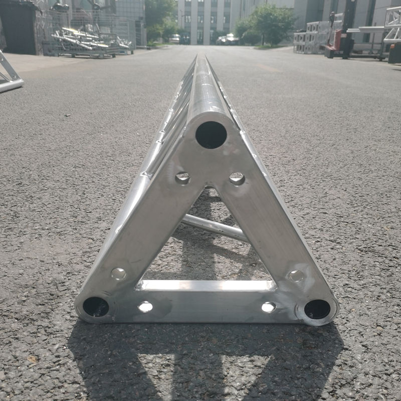 Truss de perno triangular de 300 mm.jpg