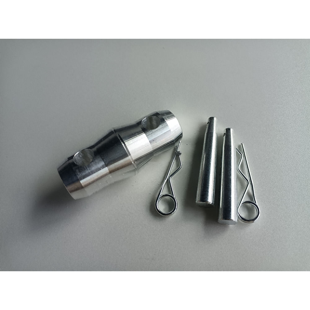 Conector f34 y clips de pines.png