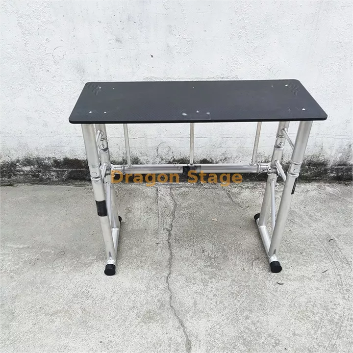 Mesa plegable para equipos de DJ2.webp