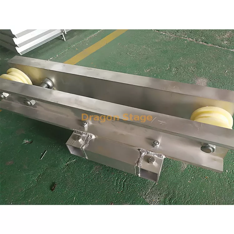 Secci&oacute;n superior de aluminio con ruedas7.webp