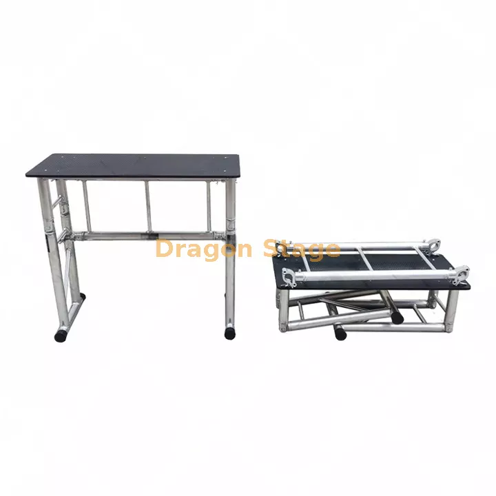 Mesa plegable para equipos de DJ1.webp
